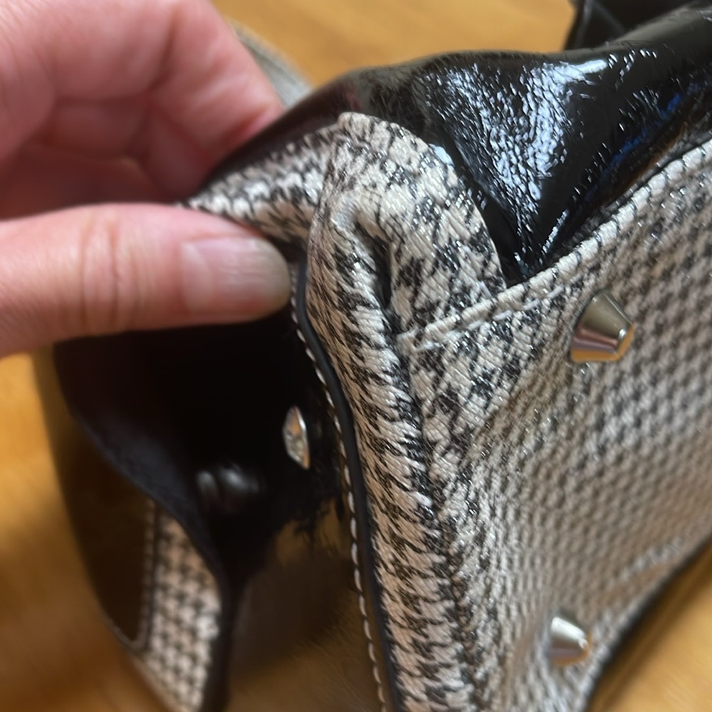 Black & White Women's Handbag - Picture 7 of 7